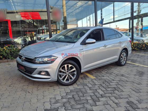 VOLKSWAGEN VIRTUS 1.0 200 TSI COMFORTLINE AUTOMÁTICO